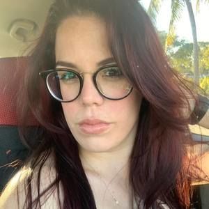 Meet your Posher, Lianet